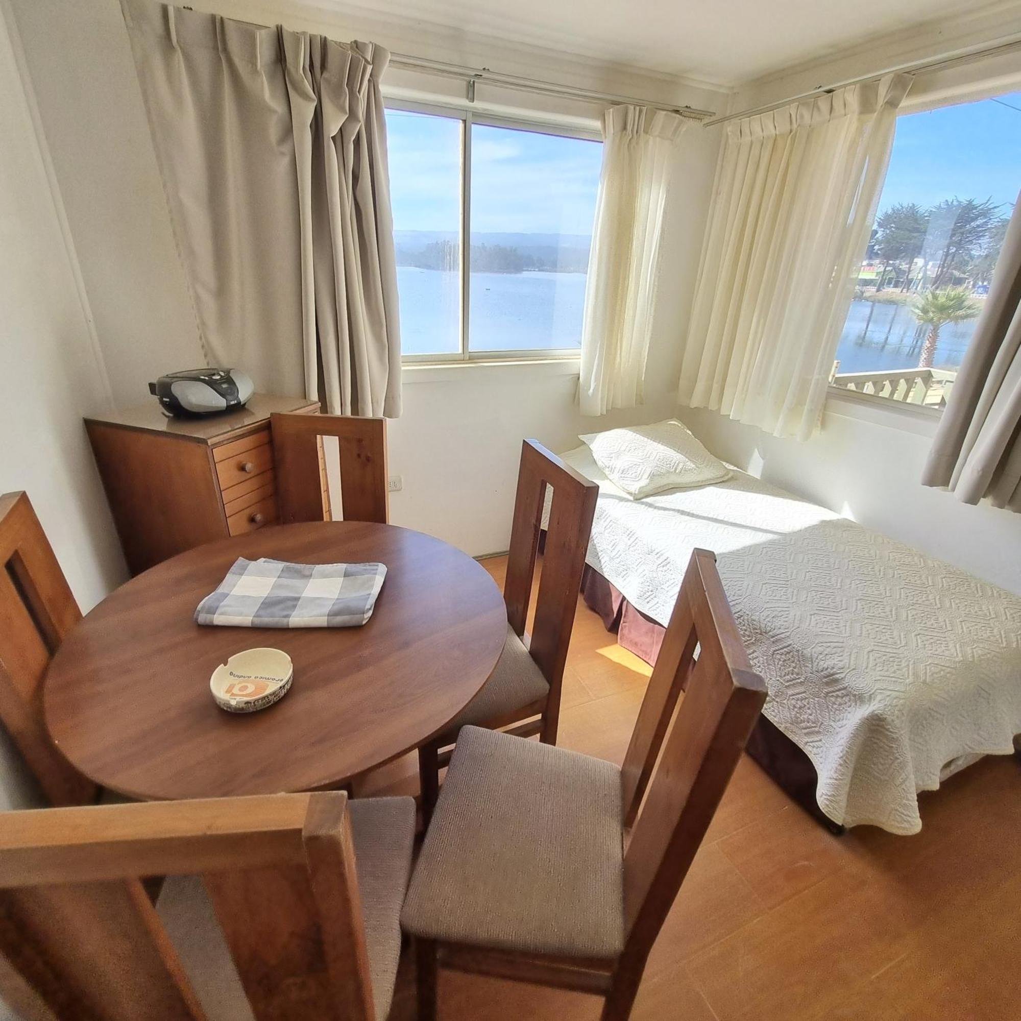 Max & Mar Pichilemu Luaran gambar